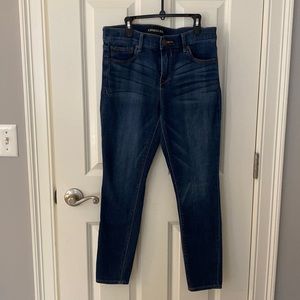 Express mid rise legging jeans. Size 8 short